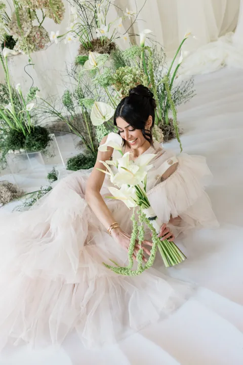 Echoes of Earth online feature hero with organic white-and-green bridal styling